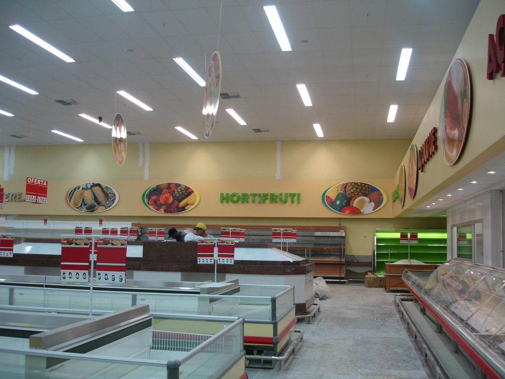 Super mercado Multi Market - Galeria